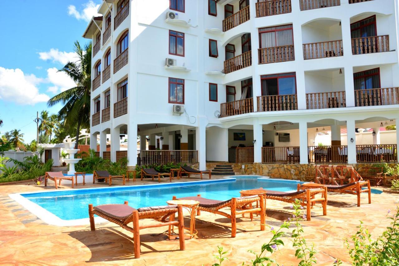 Zanoceanique Hotel Матемве Экстерьер фото