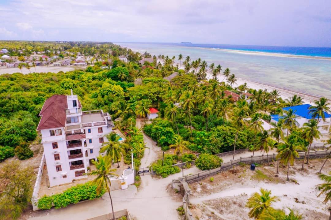 Zanoceanique Hotel Матемве Экстерьер фото