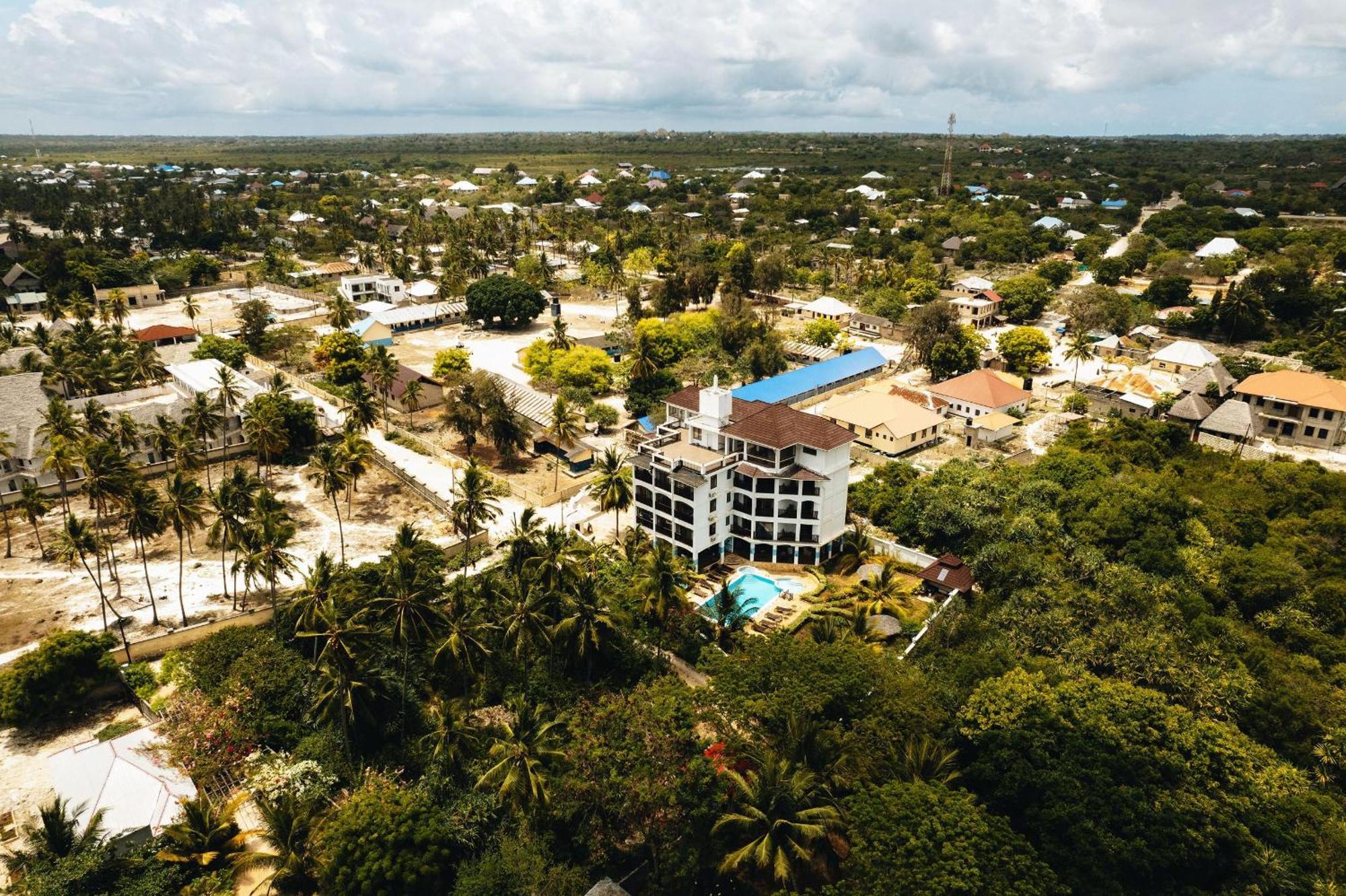 Zanoceanique Hotel Матемве Экстерьер фото